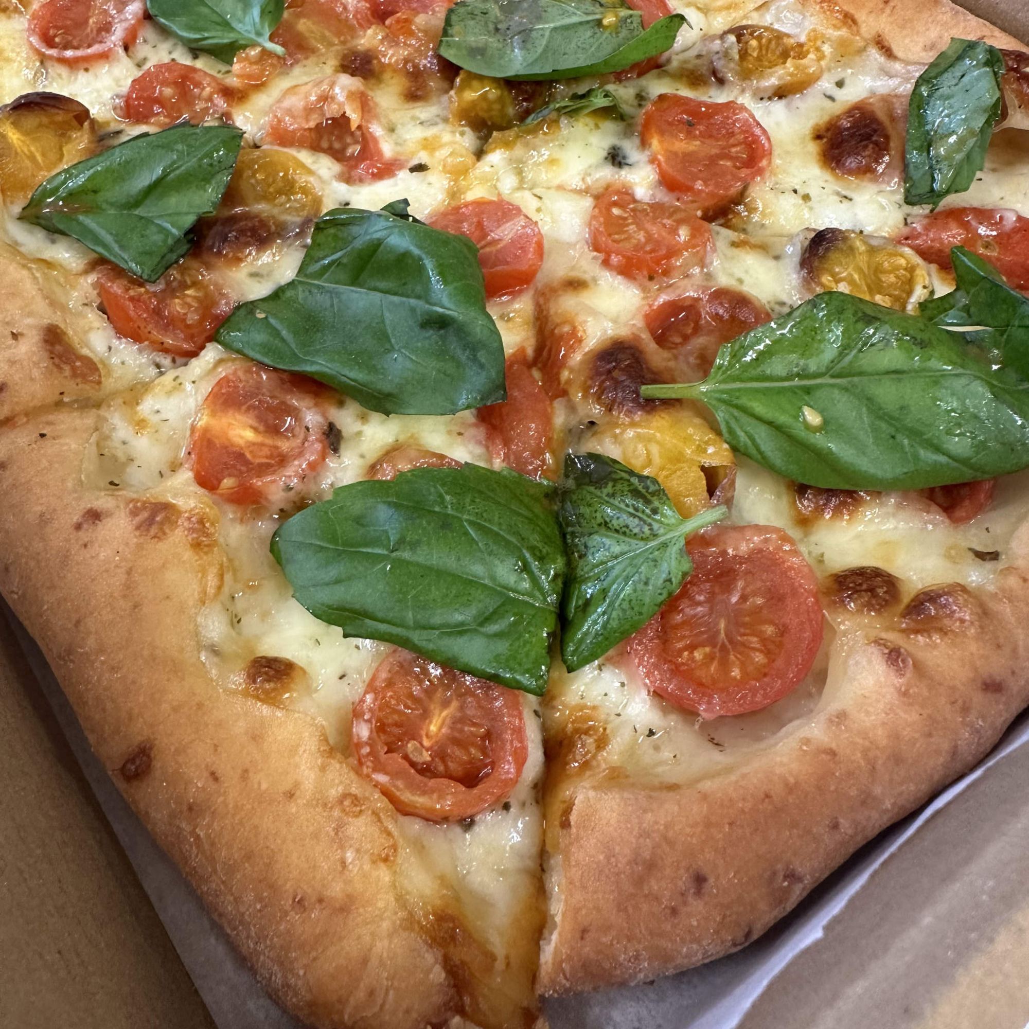 Tomato and basil pizza